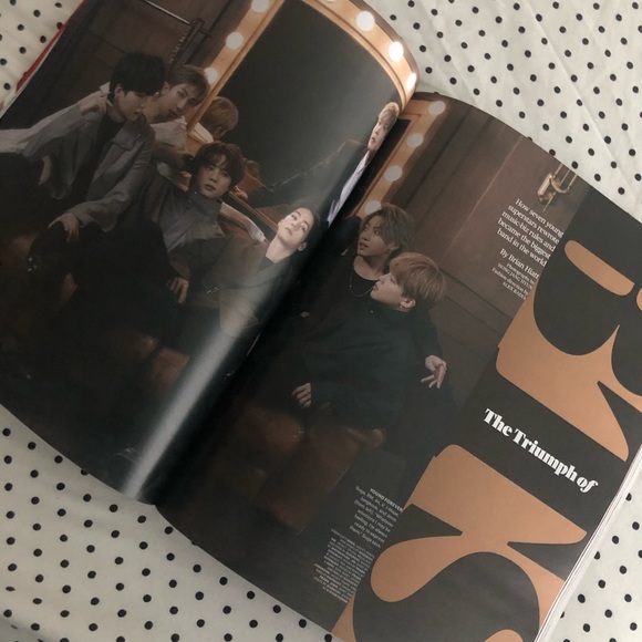 BTS Rolling Stone Magazine - Picture 3 of 4